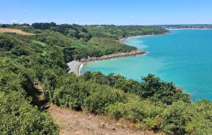 Beautiful Home In Pordic With Wifi