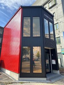 Sapporo Station vicinity, Naebo Station 5 minutes, sleeps up to 6, 2 minutes to the hot spring, plenty of parking - 3hvězdičkové hotely ve městě Sapporo