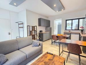 Appartements Le Metairie, Parking Prive, 5min de la Gare, Central : photos des chambres