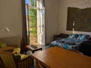 Maisons de vacances La Lampisterie - Converted railway workshop on the edge of the Voie Verte : photos des chambres