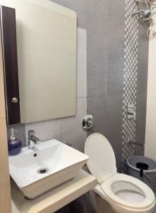 Your Ultimate Noir Awaits!