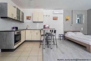 Kalvin Retreat Apartments