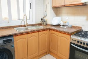 COZY 2 BEDROOM FAMILY APARTMENT DUBAI SHARJAH BORDER By MAUON COM