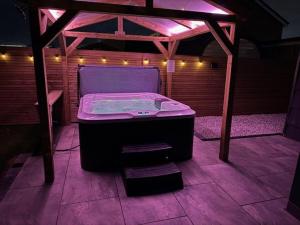 Oakwood Farm Chester