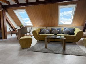 Rebenblick Dachsuite mit kulinarischen Extras auf Wunsch