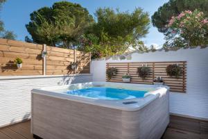 One-Bedroom Apartment with Spa Bath