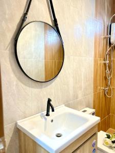 บ้านมินิมอล 2 ห้องนอน 2 ห้องน้ำ ใจกลางเมืองบ้านฉาง