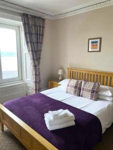 McCaigs Tower Apartment