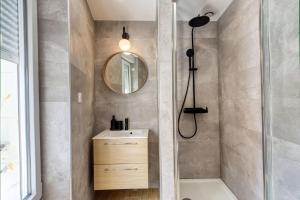 Appartements New Duplex spa Paris : photos des chambres