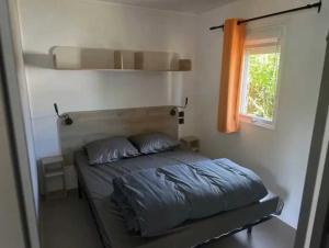 Campings Camping 3 etoiles - Piscine - eehch0 : photos des chambres