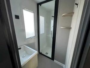 Campings Camping 3 etoiles - Piscine - eehch0 : photos des chambres