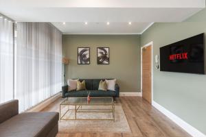 Luxurious & spacious central modern 2bed flat