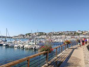Maisons de vacances Holiday Home Rendez-vous a la plage by Interhome : photos des chambres