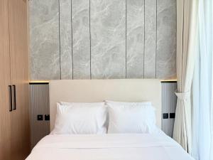 Brand New with Installed Private Pool in Balcony