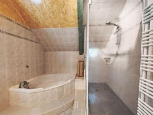 Maisons de vacances Holiday Home Les Agapanthes by Interhome : photos des chambres