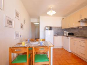 Apartment Les Coteaux de la Nartelle-18 by Interhome