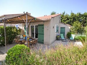 Holiday Home Val dAlpilles by Interhome