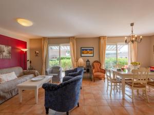 Holiday Home Le Mas dEsquière 5 by Interhome