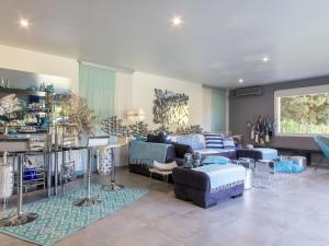 Holiday Home Un petit coin de paradis by Interhome