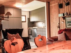 Chalet Henri by Interhome