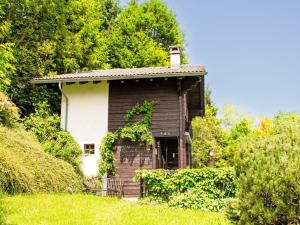 Chalet Henri by Interhome