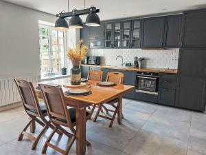 Holiday Home Le logis de Papeu by Interhome