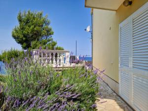 Holiday Home Mara by Interhome