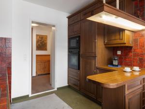 Apartment Regina Apt Golfblick by Interhome