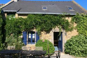 Maisons de vacances 3-bedroom house - quiet garden : photos des chambres