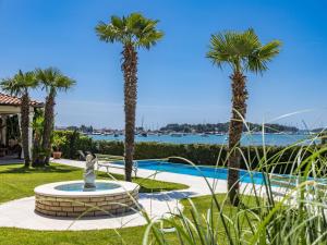 Apartment Villa Vizula by Interhome