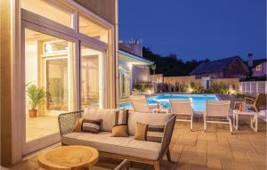 Amazing Home In Veprinac With Sauna