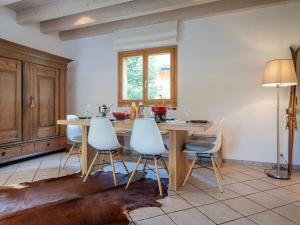 Chalet Dendron by Interhome