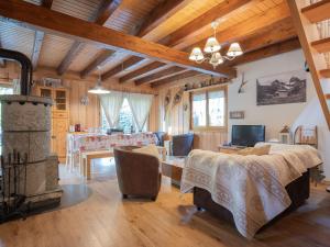 Chalet Le Coeur by Interhome