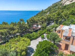 Holiday Home Sunny House by Interhome