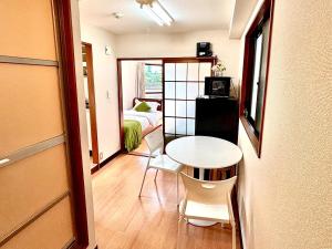 2F 3 minutes walk from Nishi-Oi Station, Shinagawa Ward, 4 stations available, surrounded by commercial streets, rich life, convenient transportation