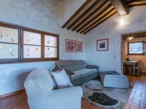 Holiday Home Caggiolo by Interhome