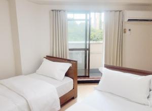 2F 3 minutes walk from Nishi-Oi Station, Shinagawa Ward, 4 stations available, surrounded by commercial streets, rich life, convenient transportation