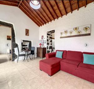 Northeast Azores, Rocha Mar House