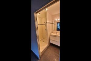 Appartements Sea-view rooftop terrace apartment, Nice : photos des chambres