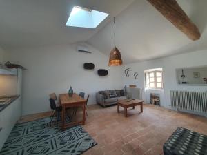 Appartements Maison Grand Rue - Vue Exceptionnelle sur le Luberon : photos des chambres