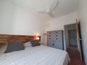 Appartements Maison Grand Rue - Vue Exceptionnelle sur le Luberon : photos des chambres