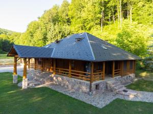 Casa Valea Râului Vârciorog