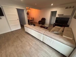 Maisons de vacances House with garden in Le Plessis-Pate : photos des chambres