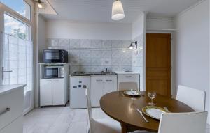 Maisons de vacances Proche Plage : photos des chambres
