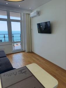 Терраса с панорамой моря в Аркадии