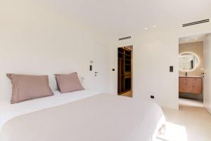 Villas Contemporary Villa in Mougins : photos des chambres