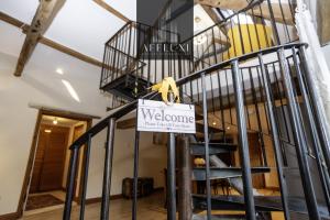 Abergavenny Coach House Hot Tub Retreat