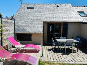 Maisons de vacances Maisonnette 4 pers- Piscine commune - Plage a 500 m- AESA : photos des chambres