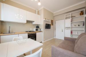 Muratori Tiny Stay