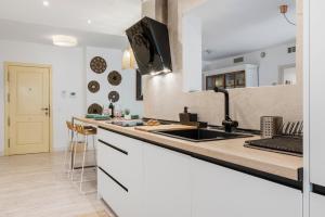 Beautiful apartment with jacuzzi and ping pong